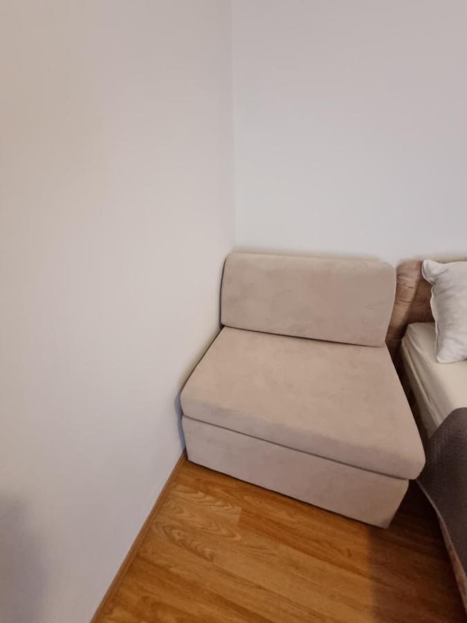 Apartments Lili Biograd na Moru Kültér fotó