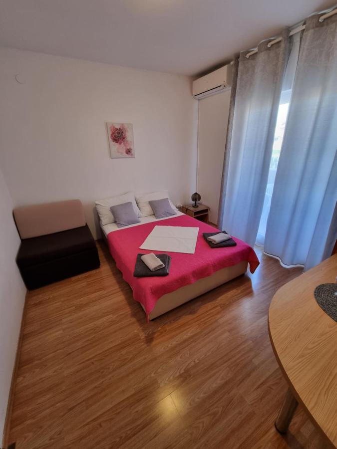 Apartments Lili Biograd na Moru Kültér fotó