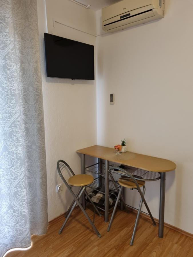 Apartments Lili Biograd na Moru Kültér fotó